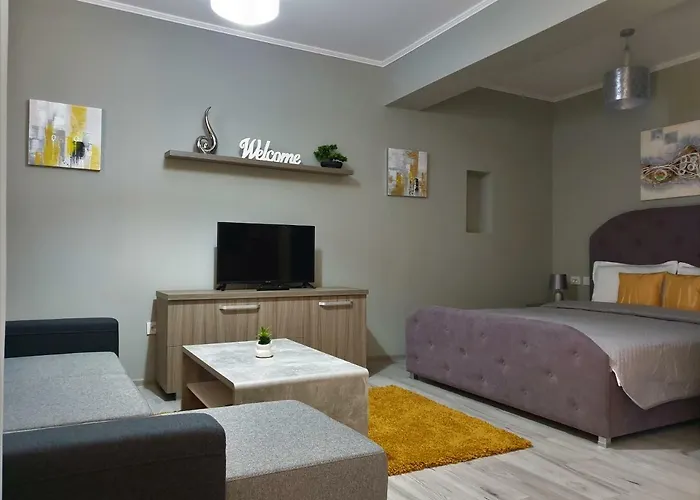 Irina Apartments